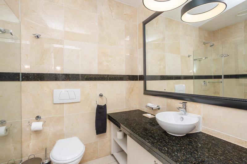 To Let 3 Bedroom Property for Rent in Waterfront Western Cape